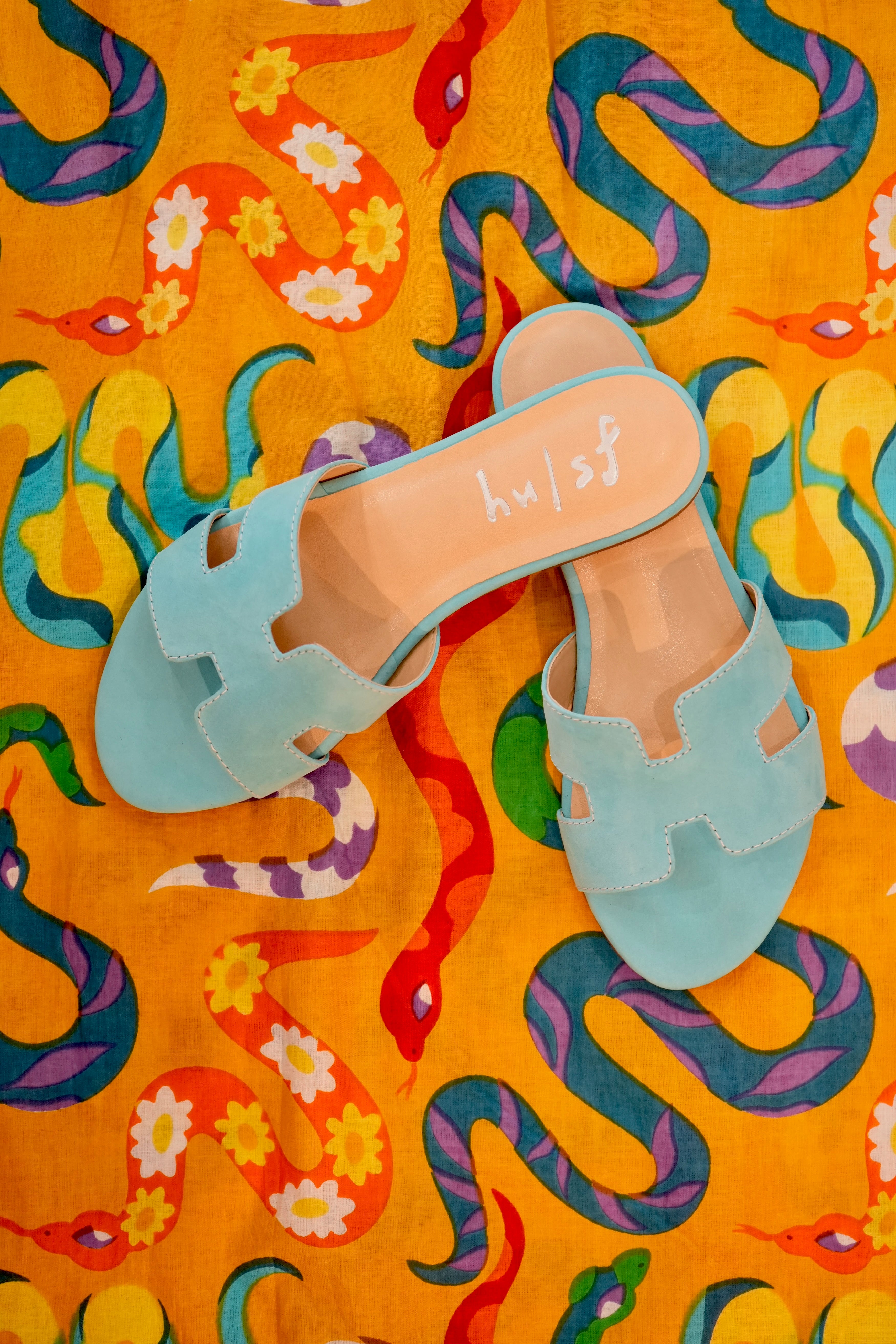 Riviera Camel Aqua Leather