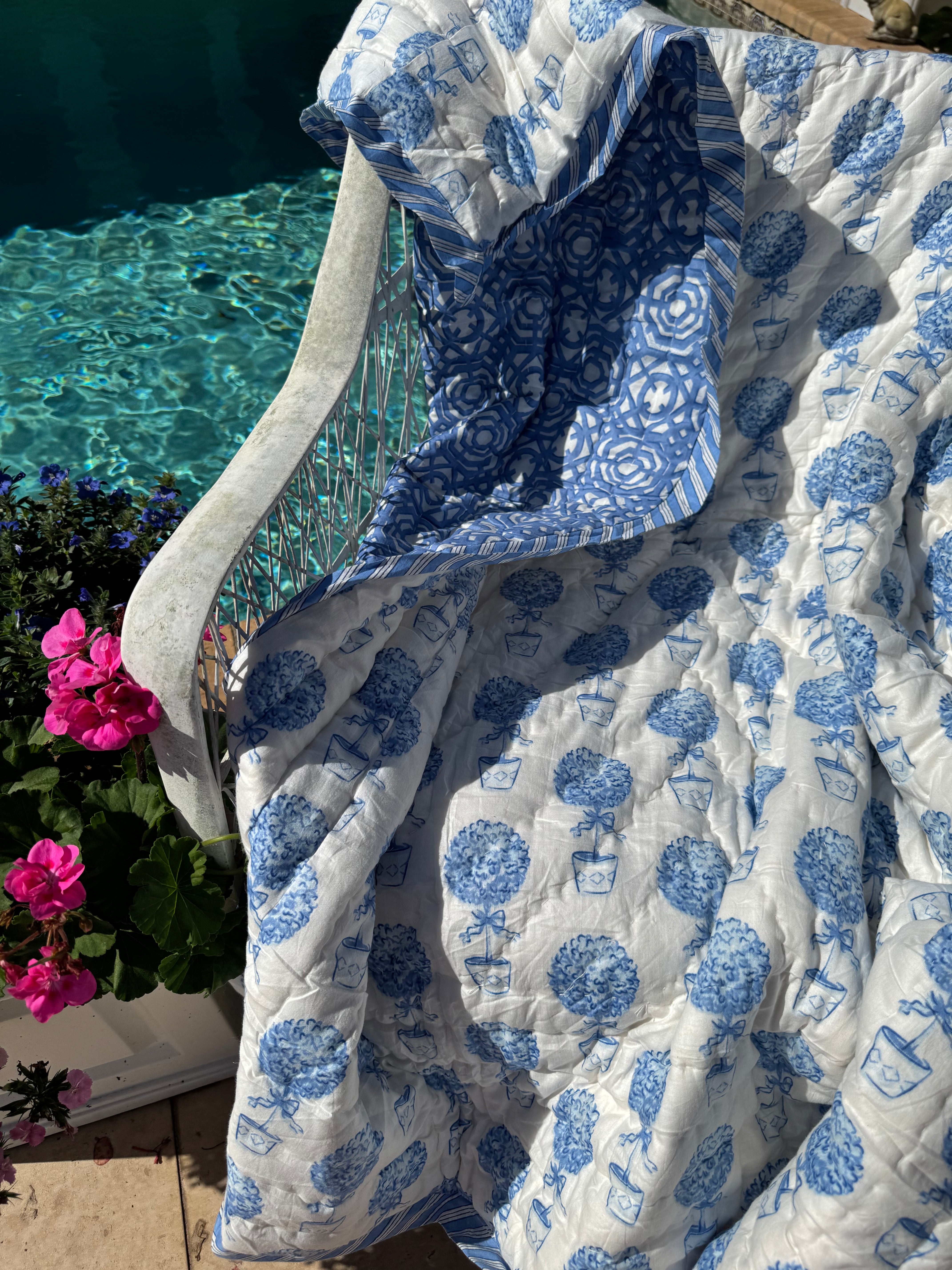 Throw/Baby Quilt | Topiary/Lattice | Various Colors