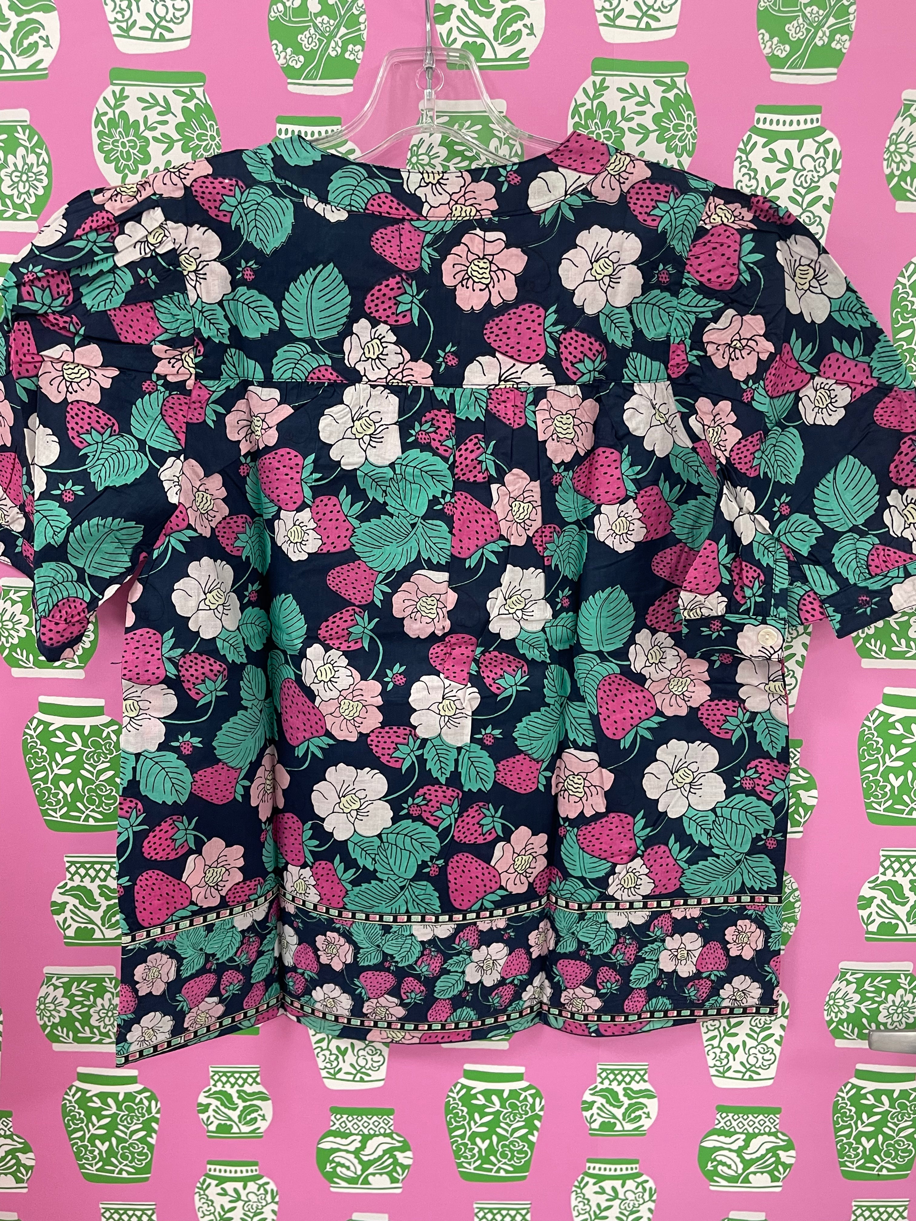 Maine Shirt | Vintage Strawberries | Navy