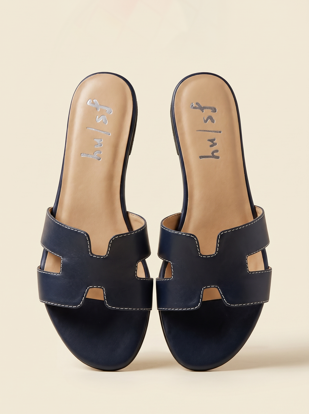 Riviera Camel Black Leather