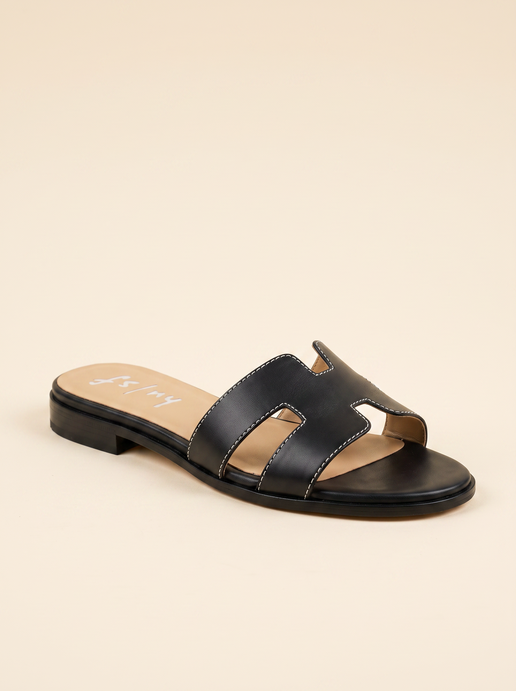 Riviera Camel Black Leather