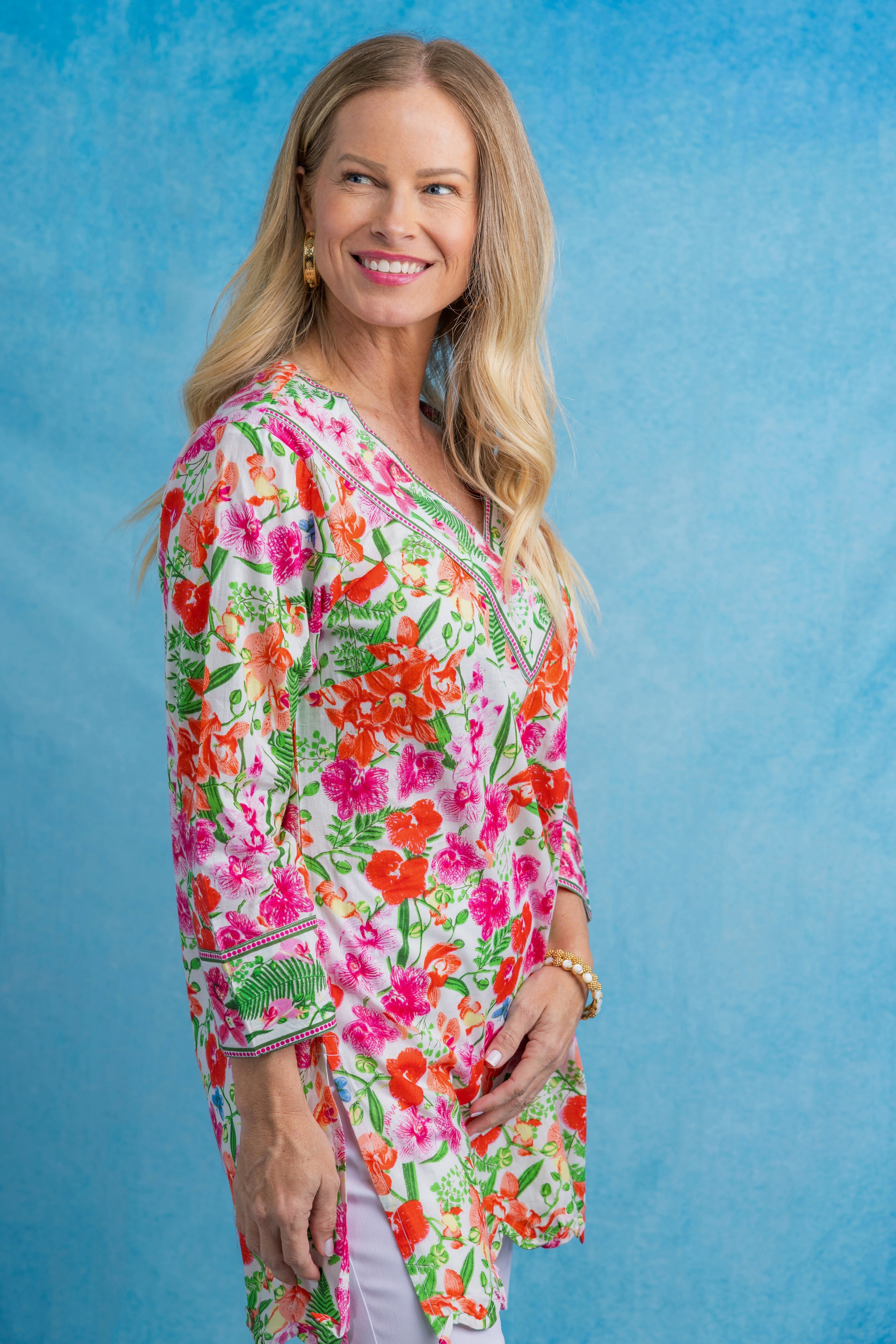 V-Neck Scalloped Tunic | Orchid | White