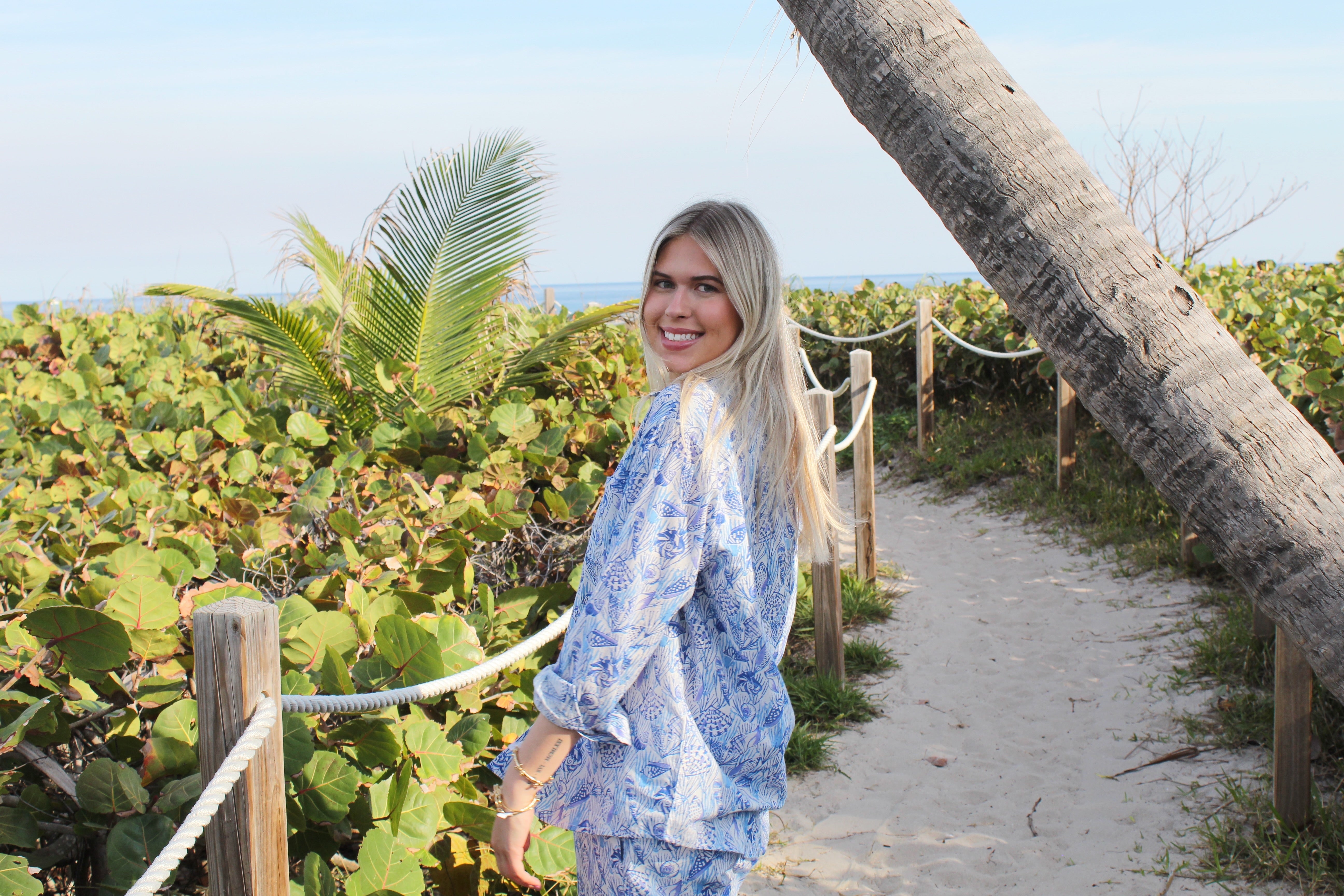 Boyfriend Shirt | Blue Seashell image 1