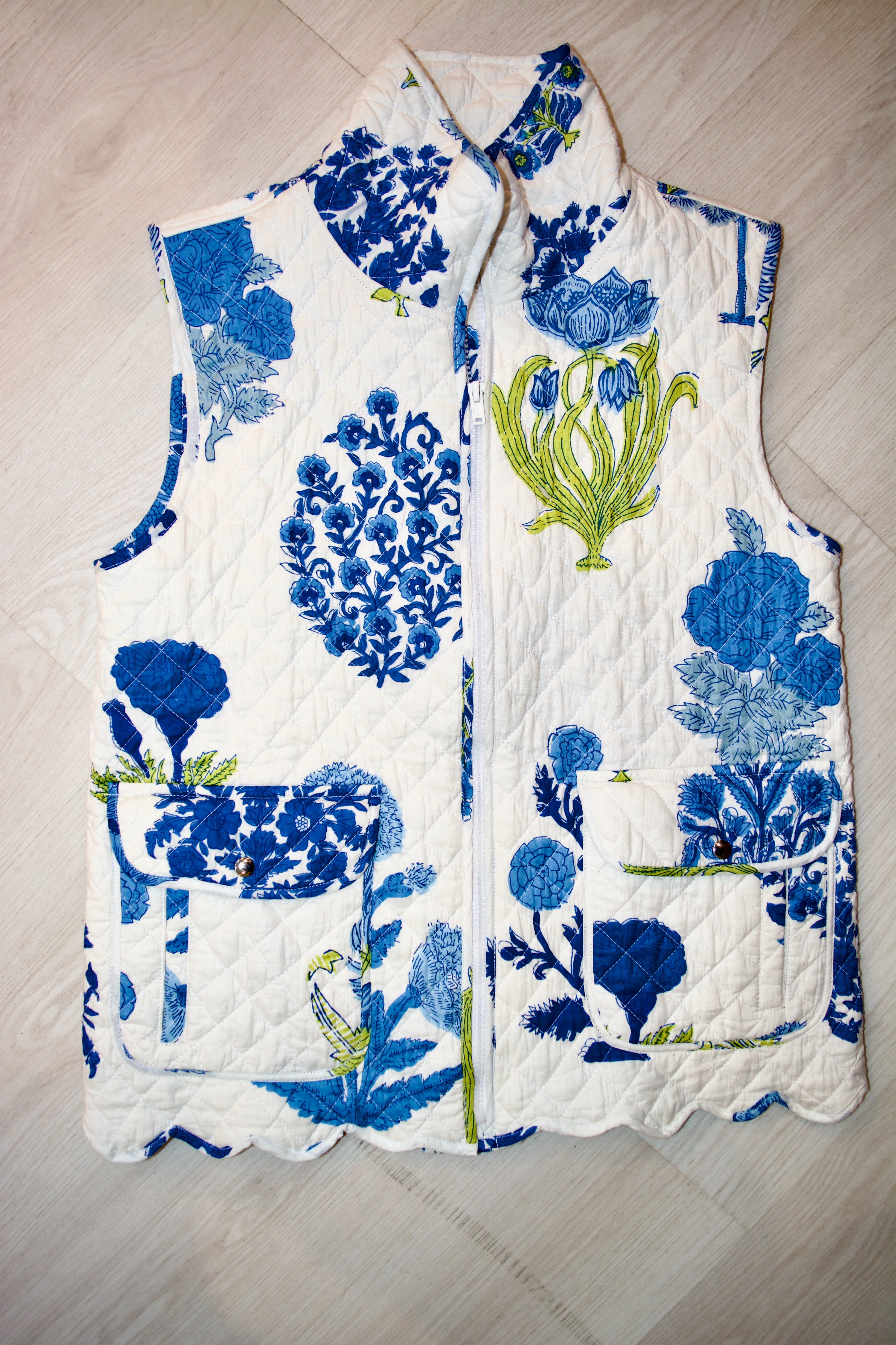 Quilted Scallop Vest | Floral Bouquet | Blue image 3