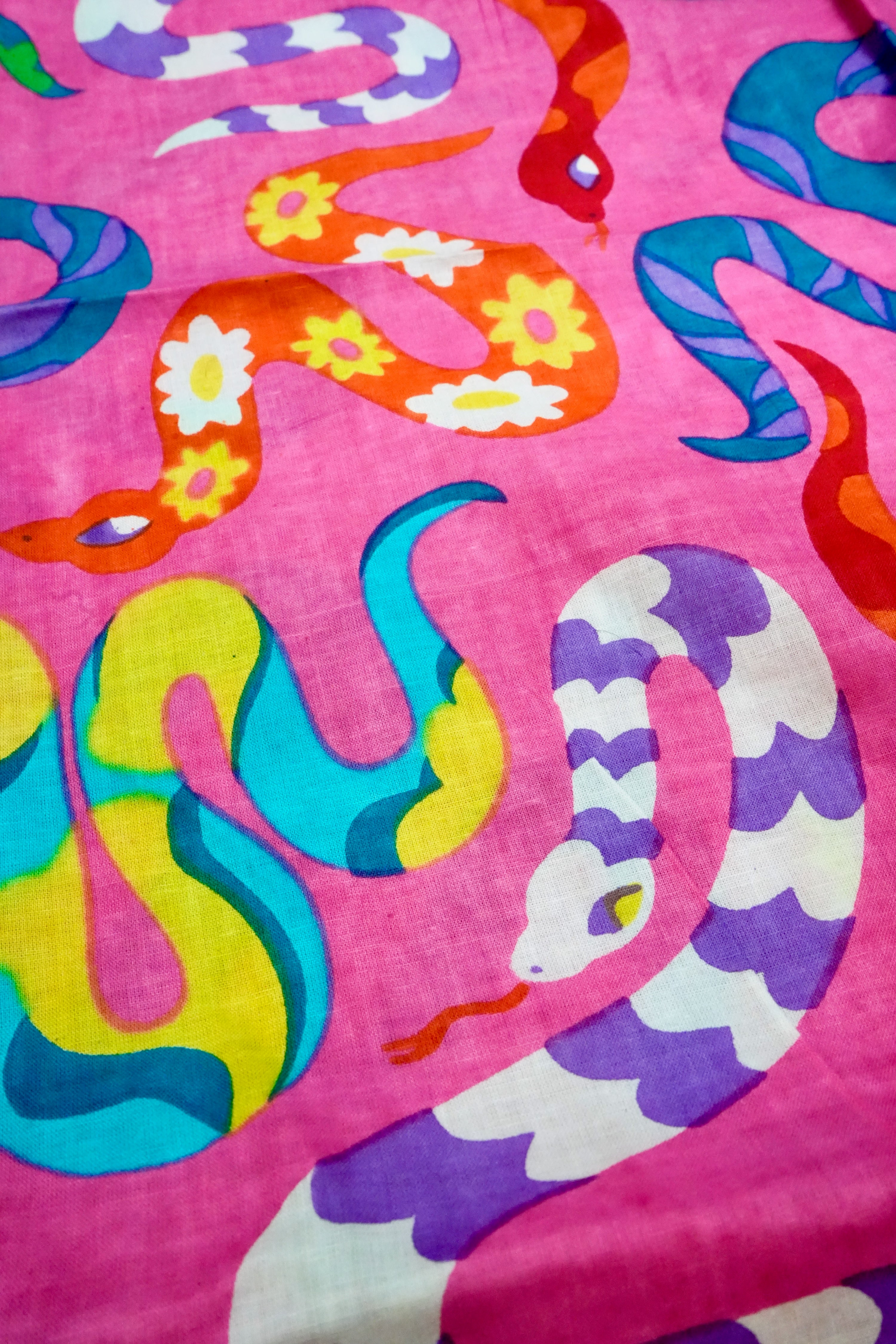 Long Kimono w/ Belt | Party Snakes | Pink/Multi