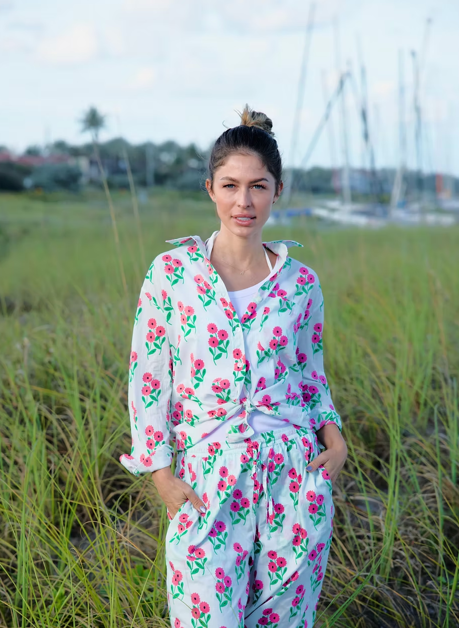 Boyfriend Shirt | Bunch of Daisies | Pink image 0